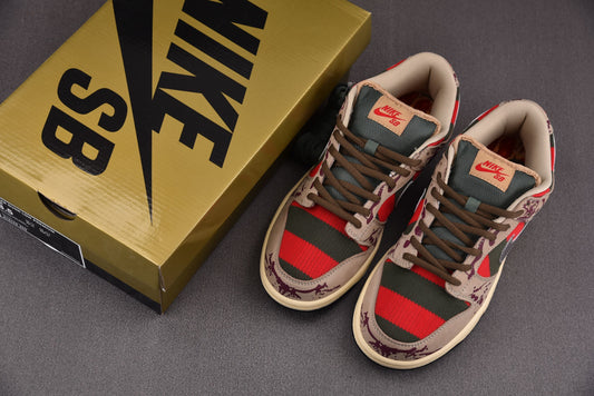 Nike SB Dunk Freddy Krueger