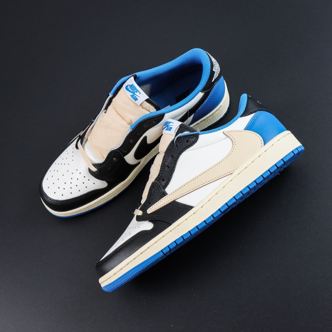 Travis Scott x Air Jordan 1 Low OG SP Fragment