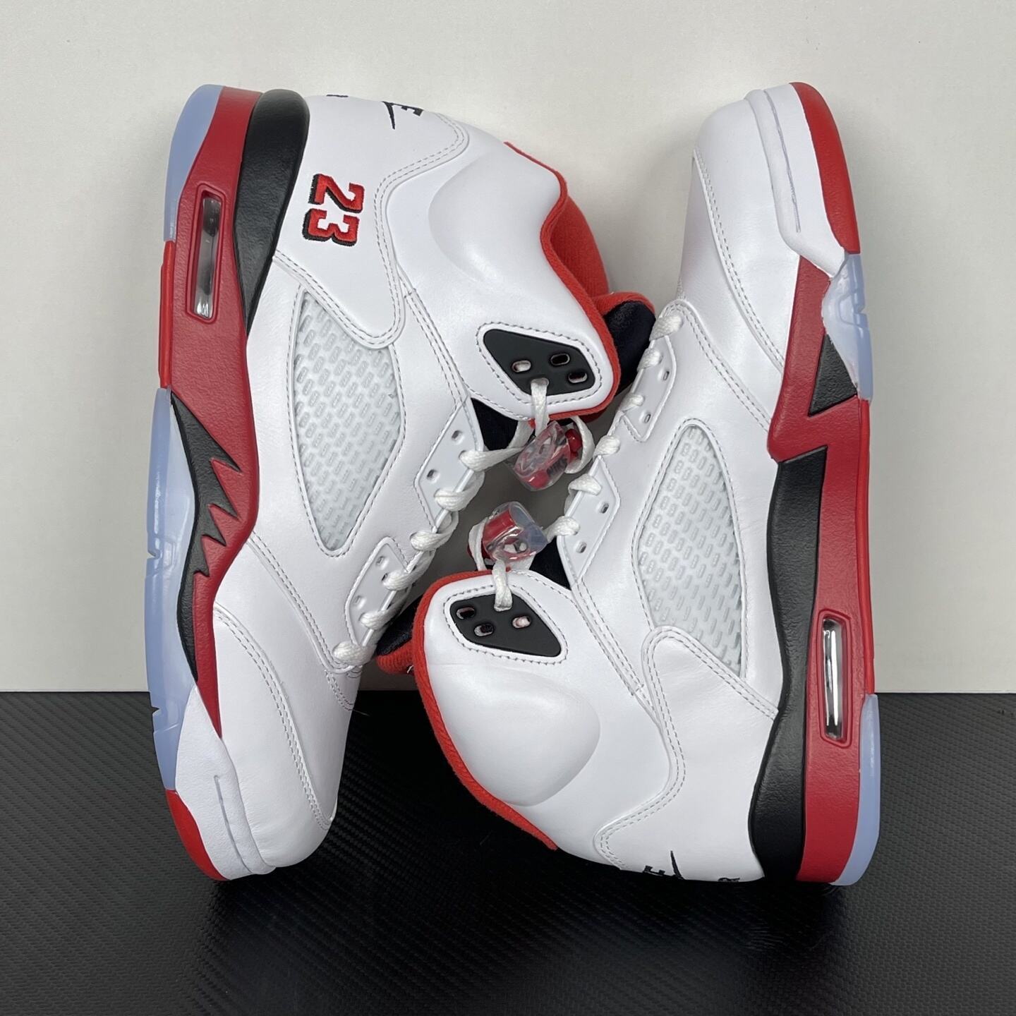 Air Jordan 5 Fire Red