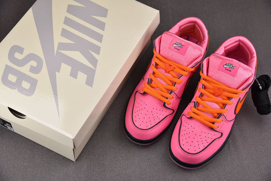 Nike SB Dunk Powerpuff
