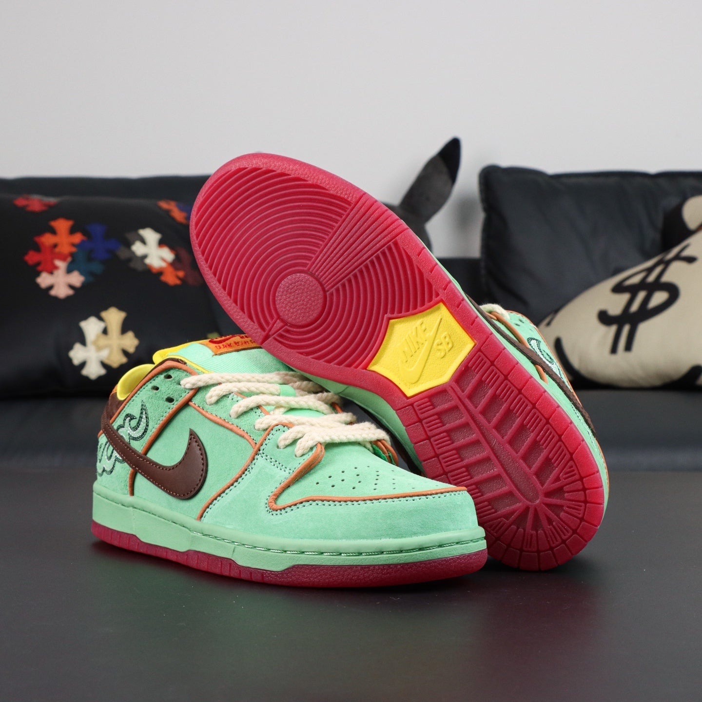 Nike SB Dunk Rodeo Tourmaline - Phantom Kicks