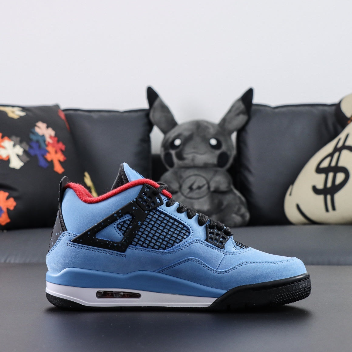 Air Jordan 4 x Travis Scott UNC Blue