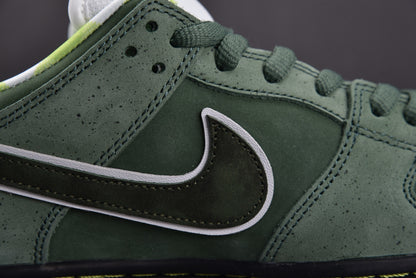 Nike SB Dunk Green Lobsters