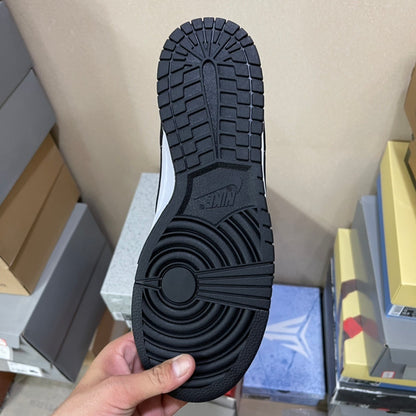 Nike Dunk Black and White Panda