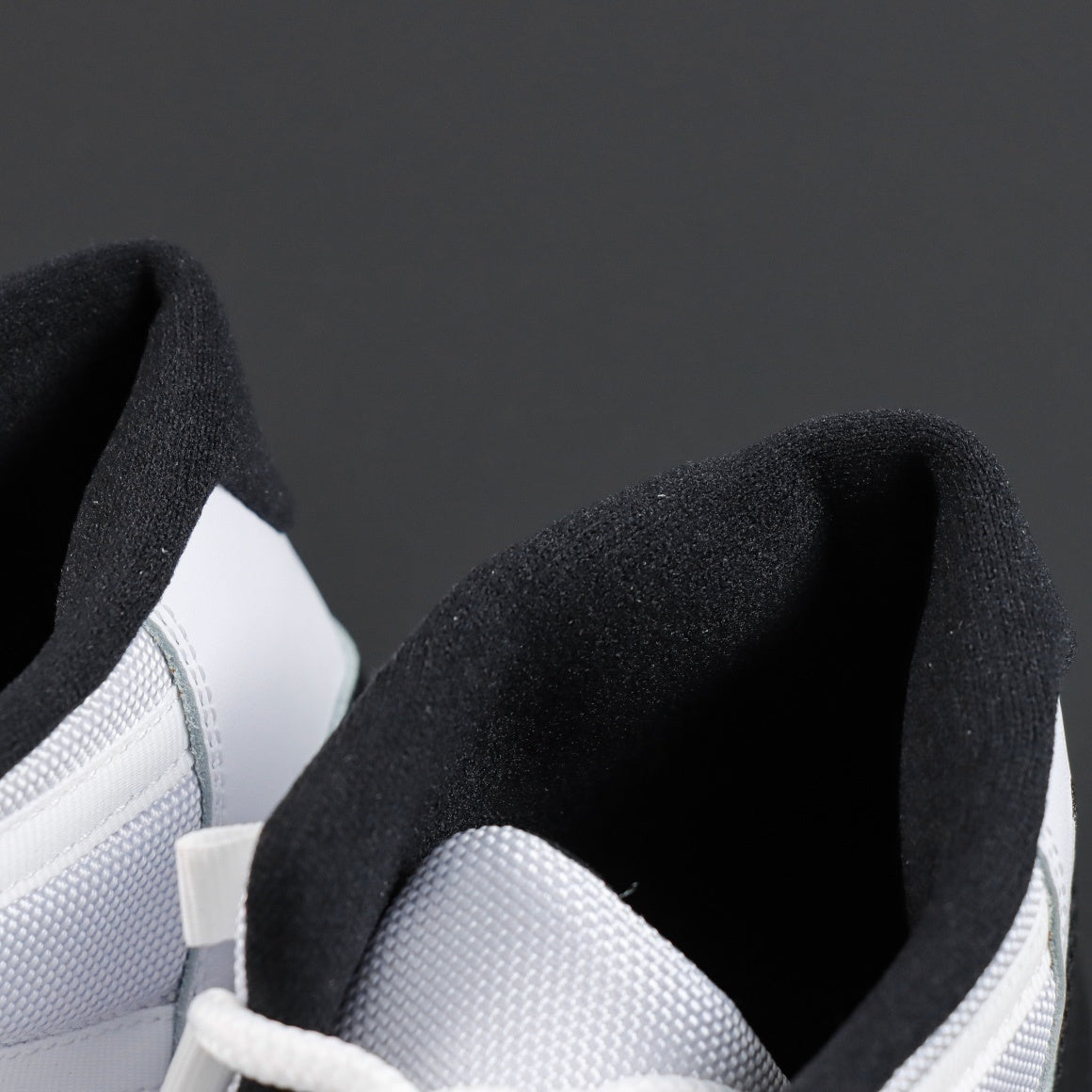 Air Jordan 11 Retro Concord [2018]