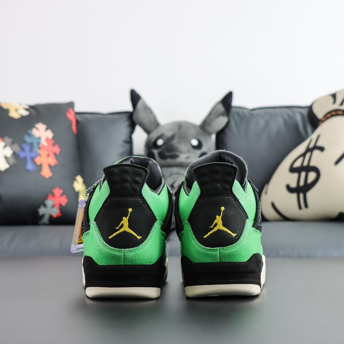 Air Jordan 4 Retro Manila