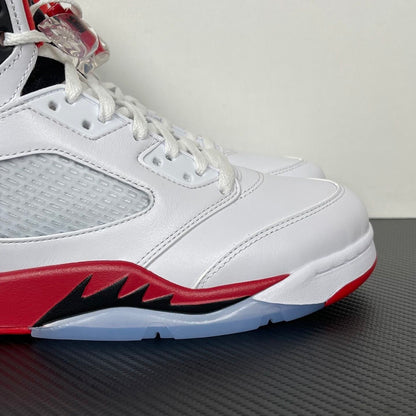 Air Jordan 5 Fire Red