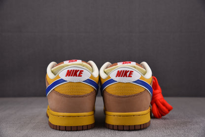 Nike SB Dunk Newcastle Brown Ale
