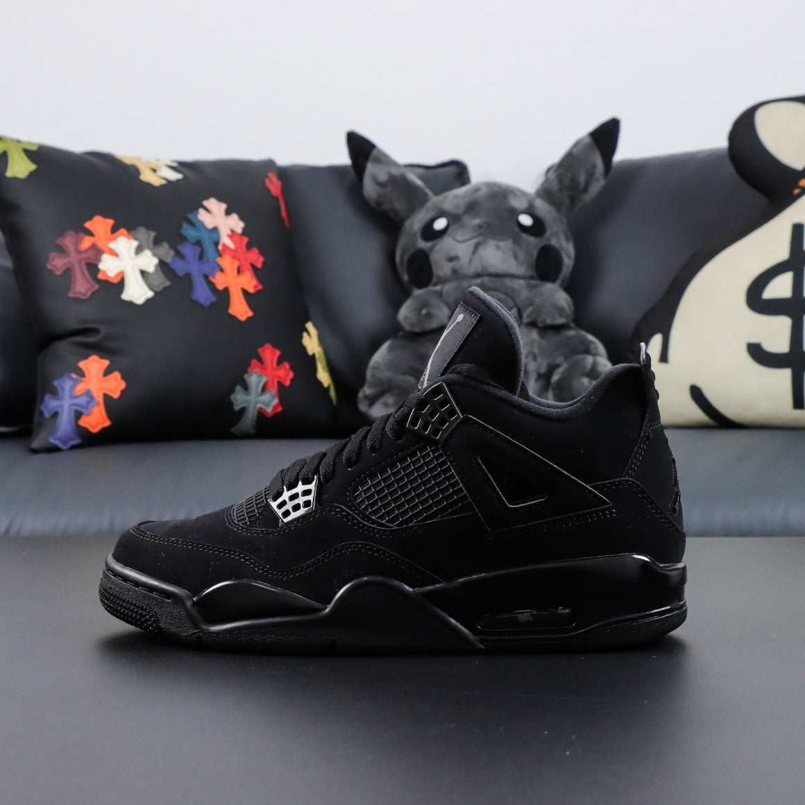 Air Jordan 4 Retro Black Cat [2020]