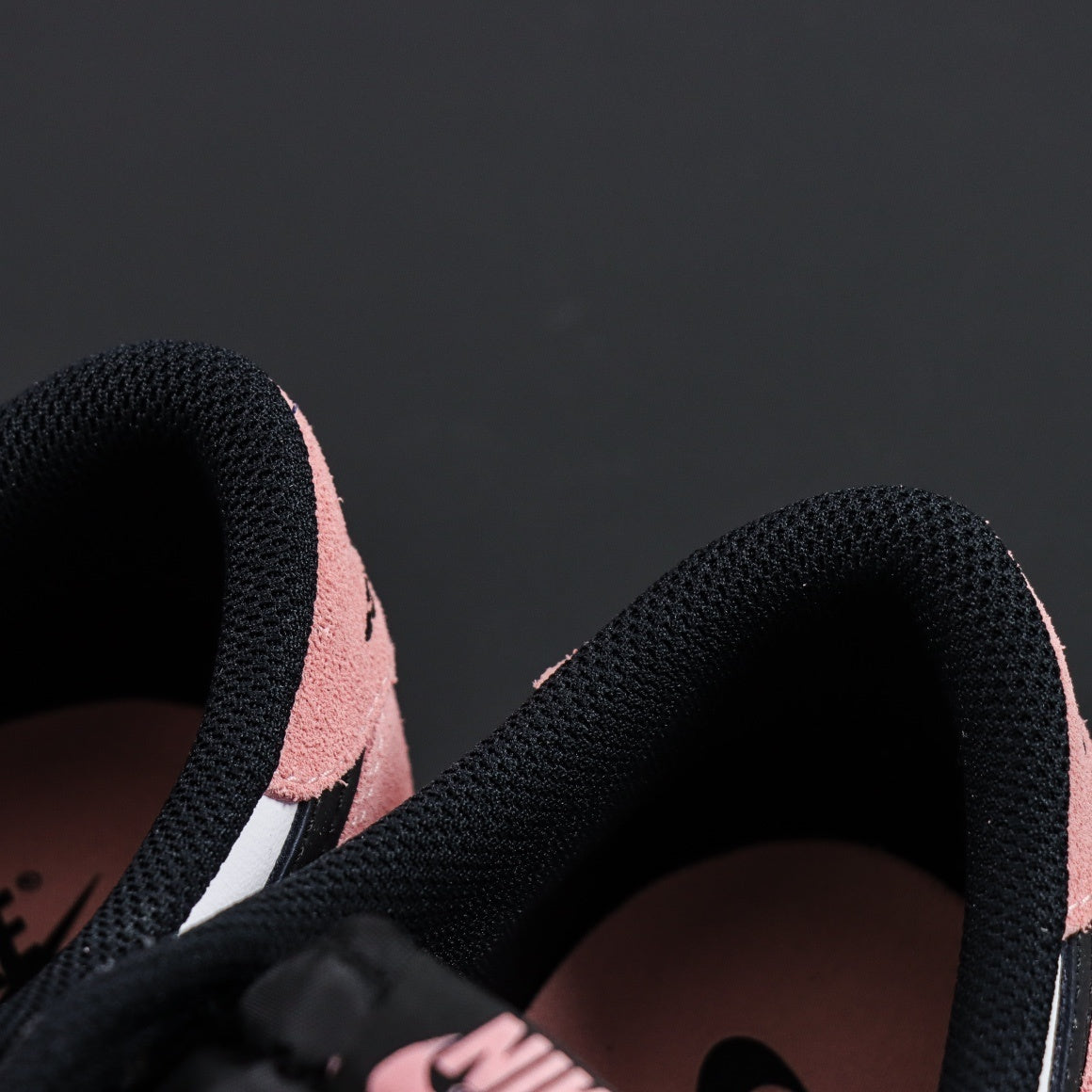 Air Jordan 1 Low OG Bleached Coral