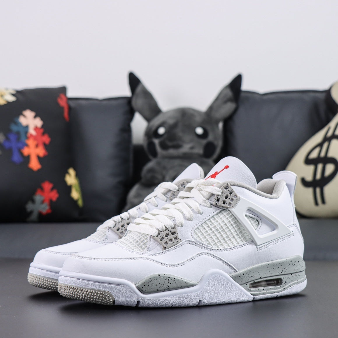 Air Jordan 4 White Oreo [2021]