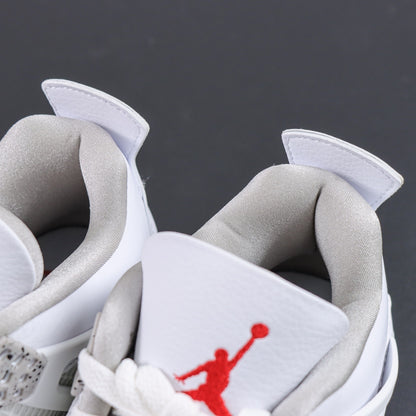 Air Jordan 4 White Oreo [2021]