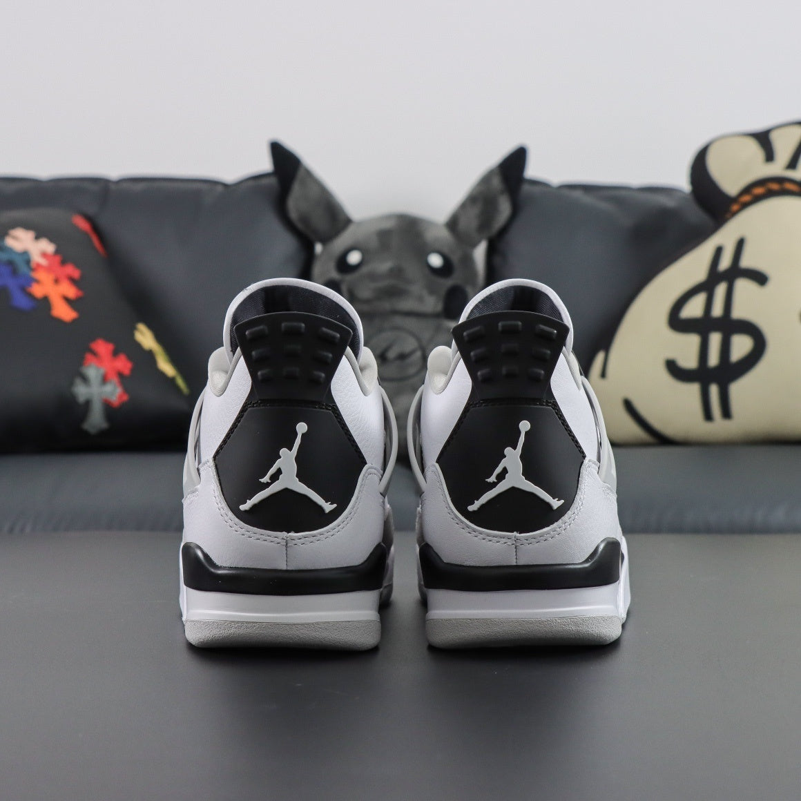 Air Jordan 4 Military Black