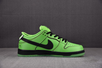 Nike SB Dunk Molly Powerpuff