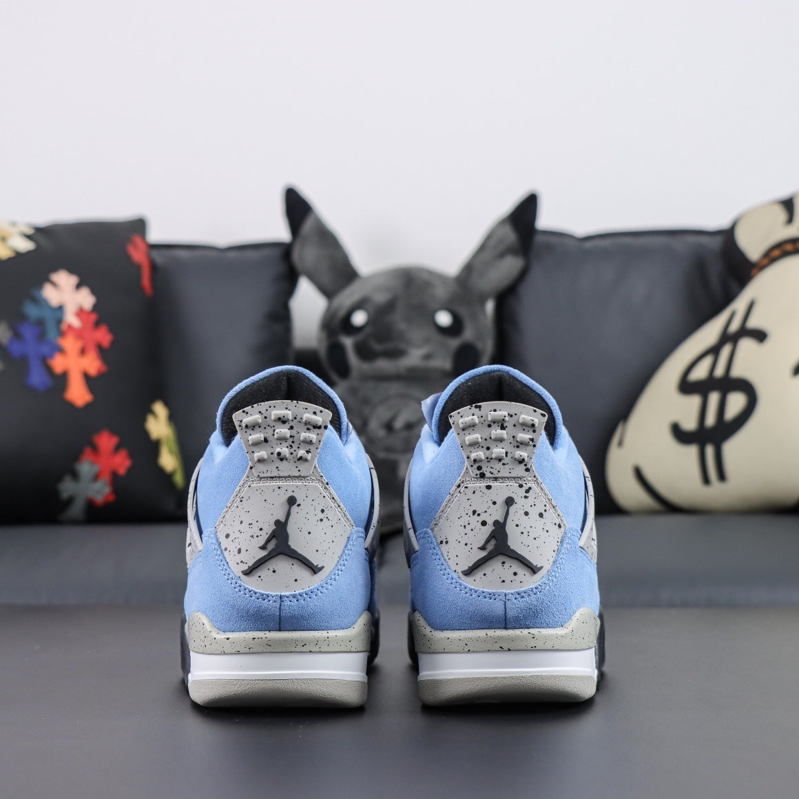 Air Jordan 4 UNC Blue