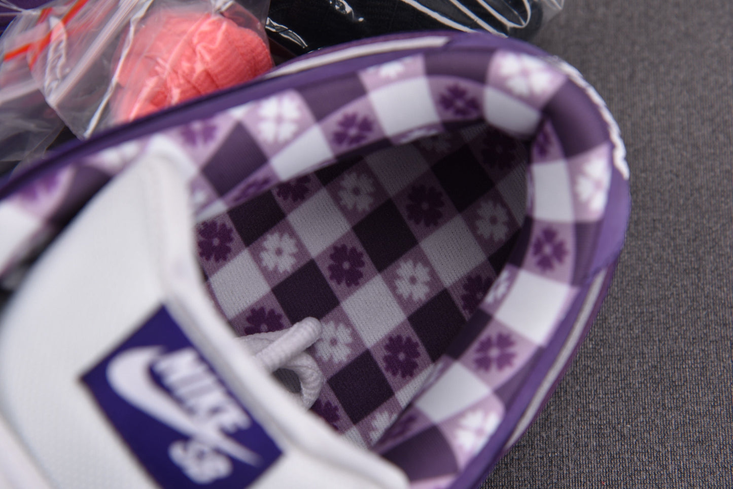 Nike SB Dunk Purple Lobsters