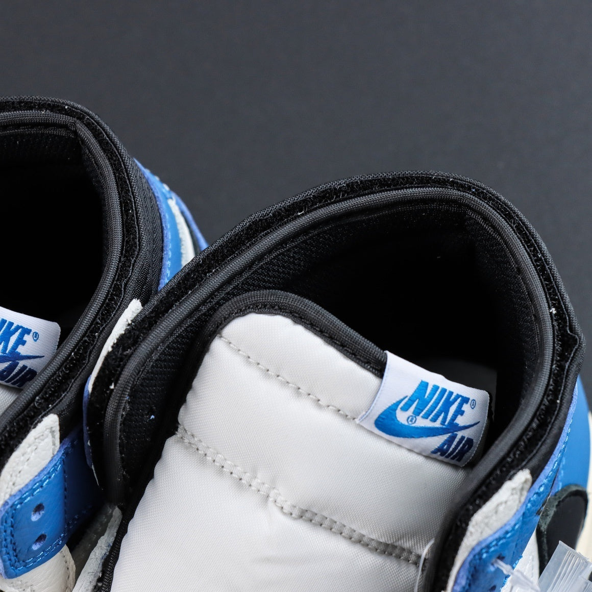 Air Jordan 1 x Travis Scott Retro OG SP Fragment