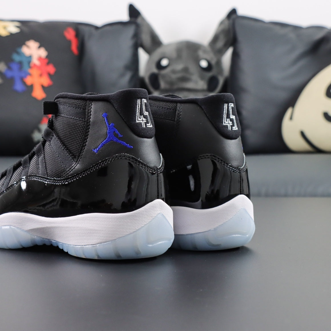 Air Jordan 11  Retro Space Jam [2016]