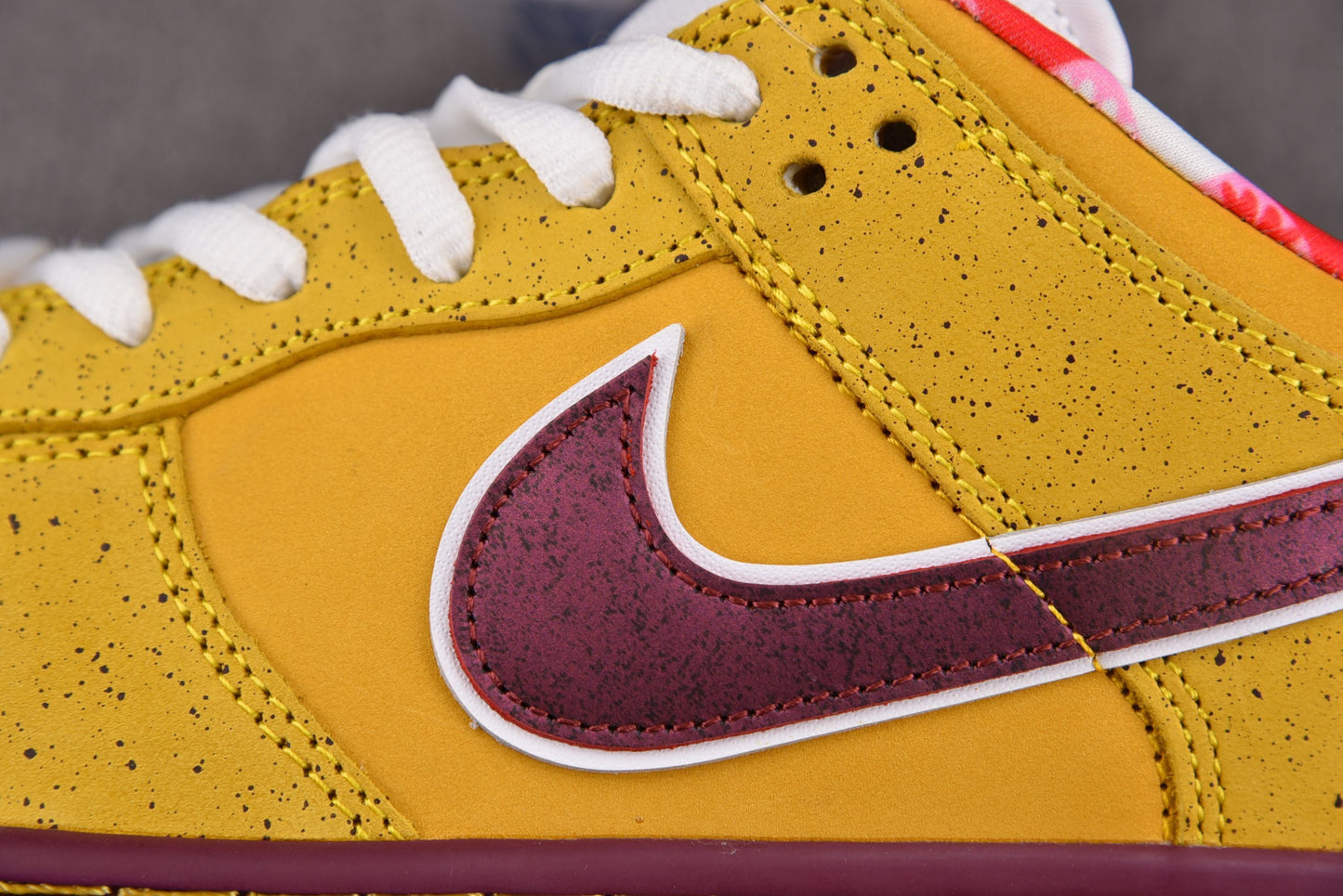 Nike SB Dunk Yellow Lobster