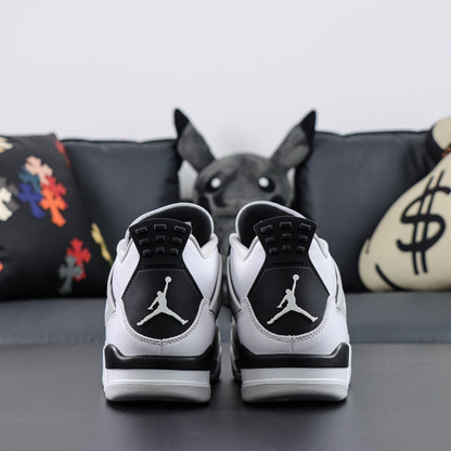 Air Jordan 4 Military Black