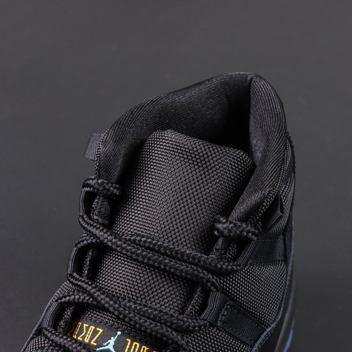 Air Jordan 11  Retro Gamma Blue [2025]