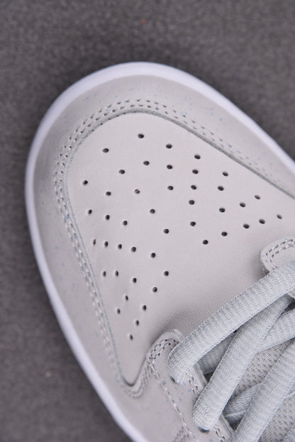 Nike SB Dunk White Lobsters