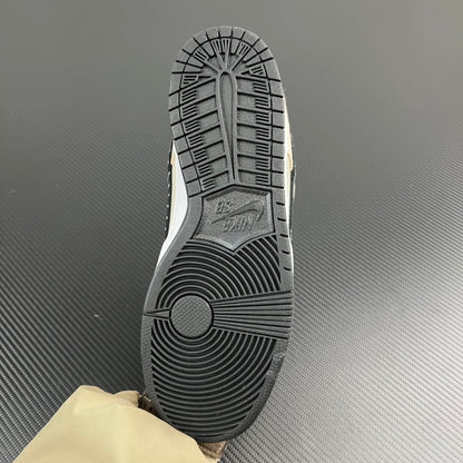 Nike Dunk Brazilian Tear Music