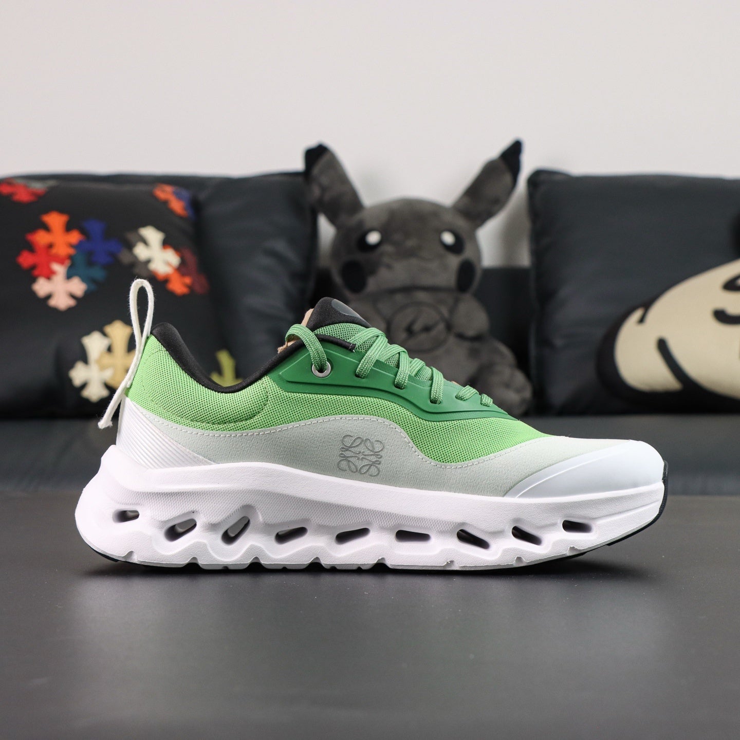 Cloudsurfer white and green