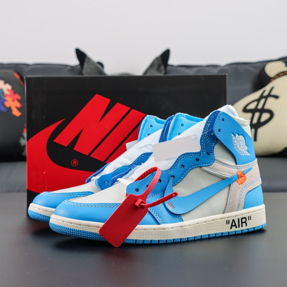 Air Jordan 1 x Off-White Retro OG High University Blue