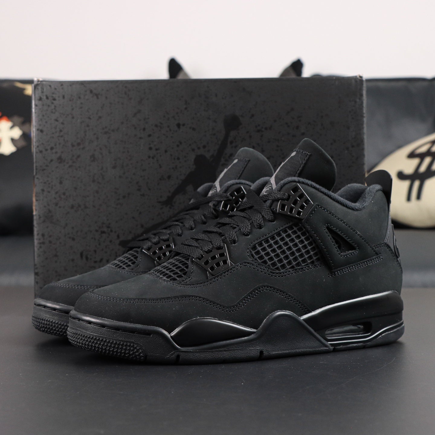 Air Jordan 4 Black Cat 2025