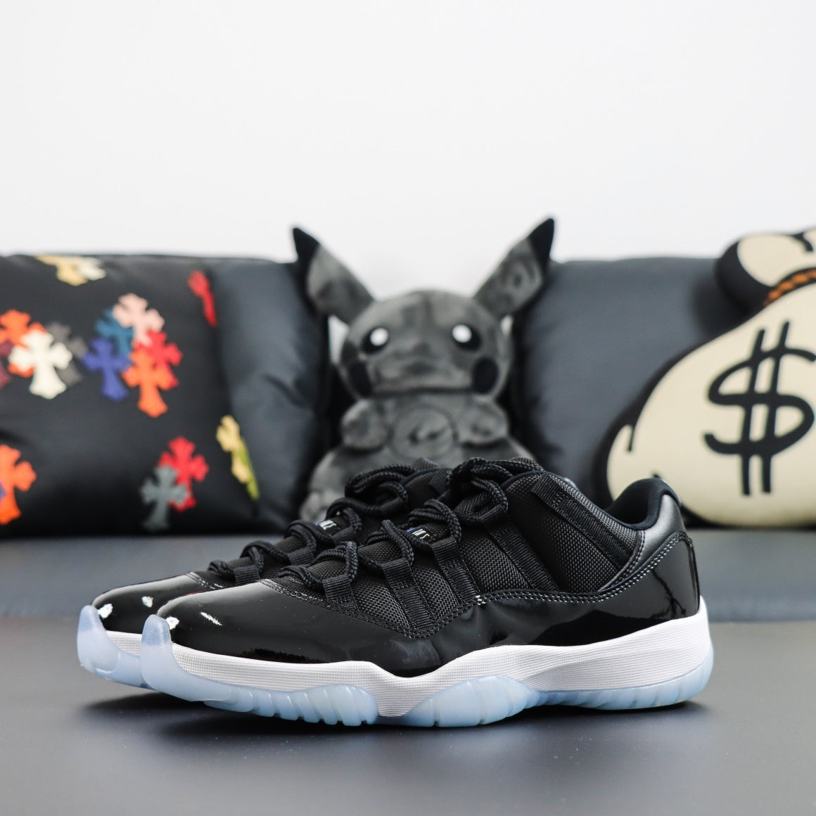 Air Jordan 11  Retro Low Space Jam