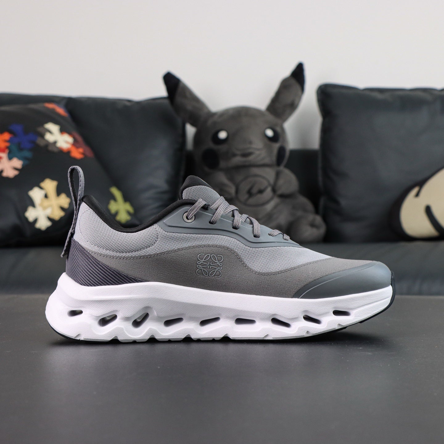 Cloudsurfer Grey