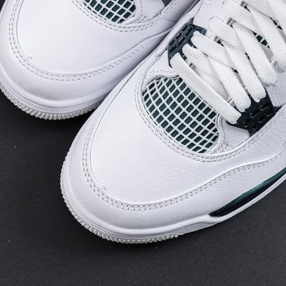 Air Jordan 4 Retro OG Oxidized Green
