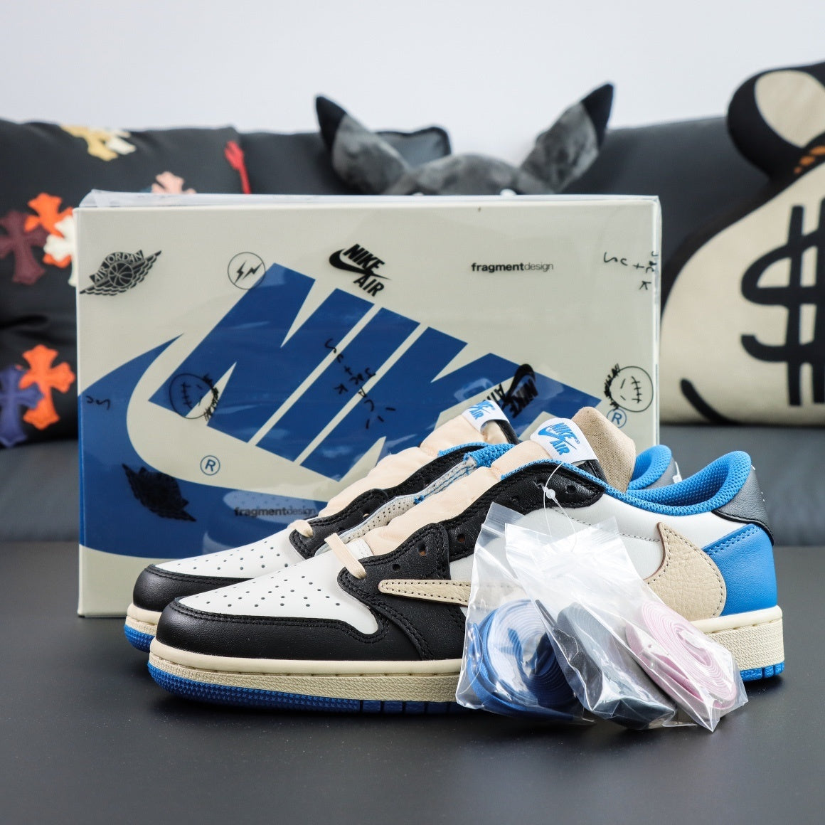 Travis Scott x Air Jordan 1 Low OG SP Fragment