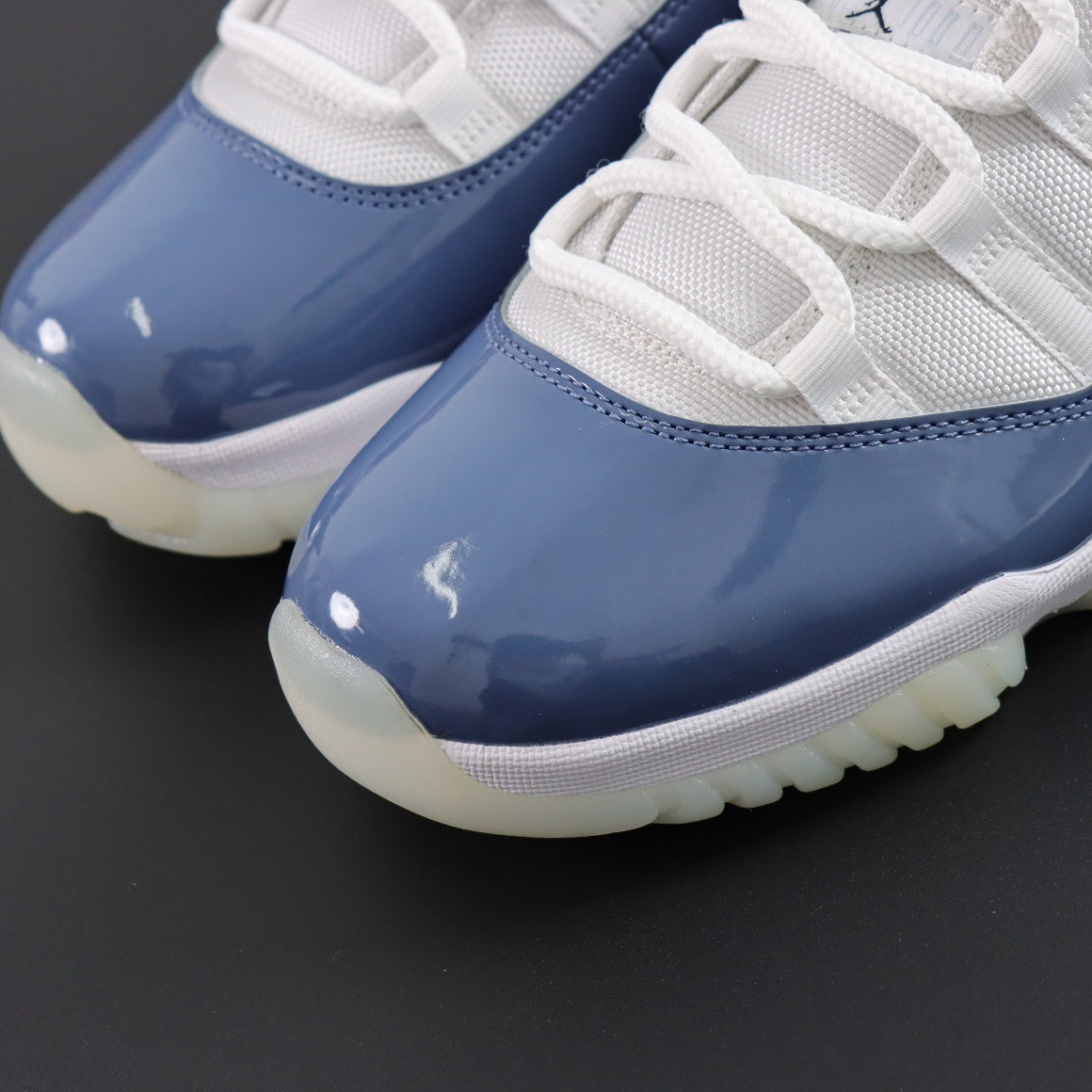 Air Jordan 11  Retro Low Diffused Blue
