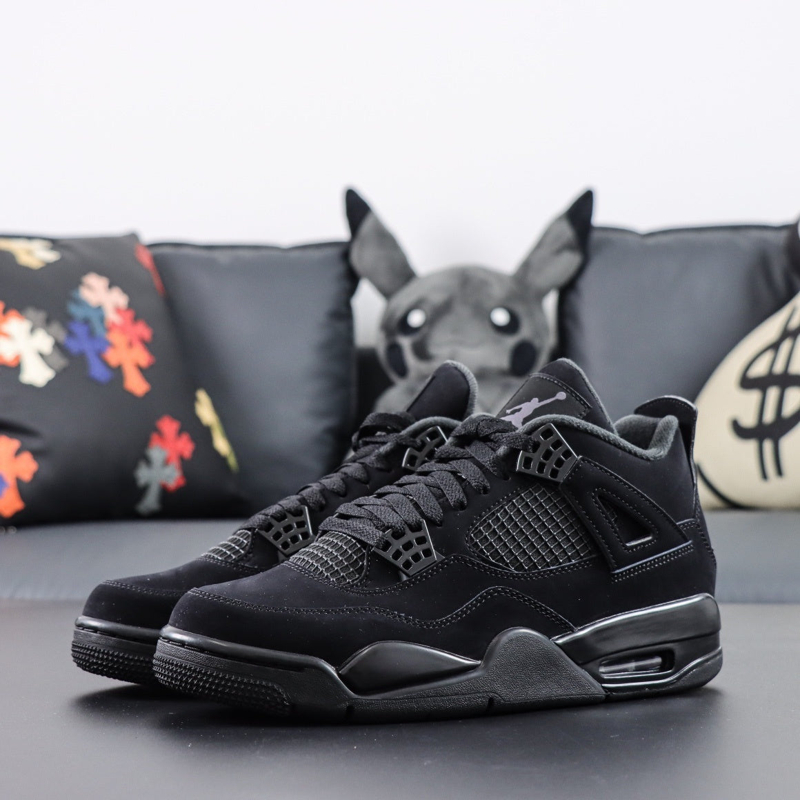 Air Jordan 4 Retro Black Cat [2020]