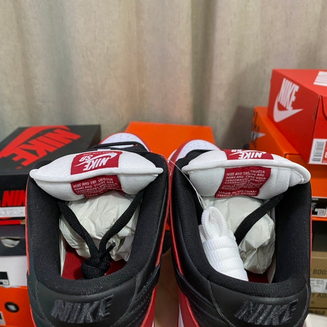 Nike Dunk Retro Chicago