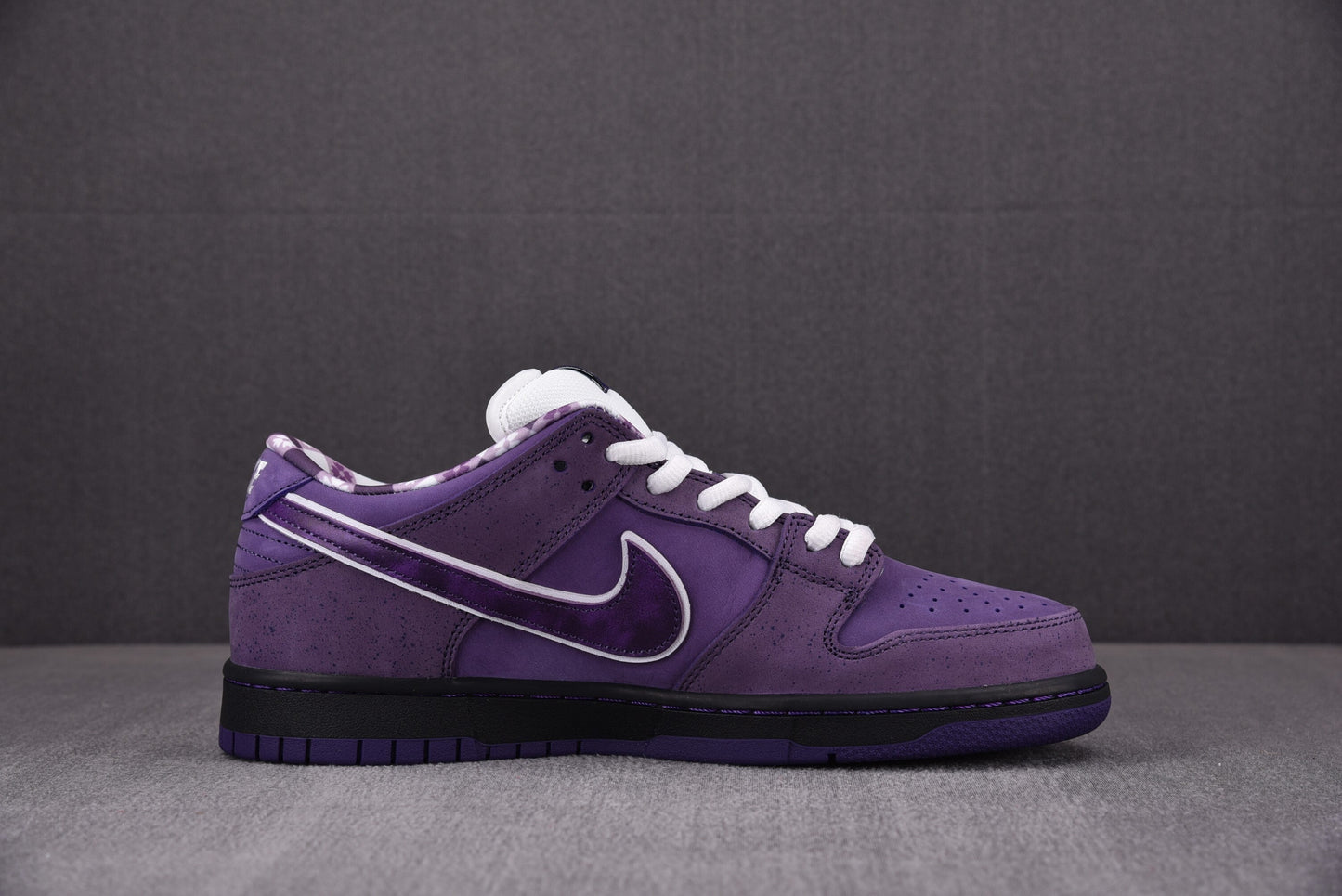 Nike SB Dunk Purple Lobsters