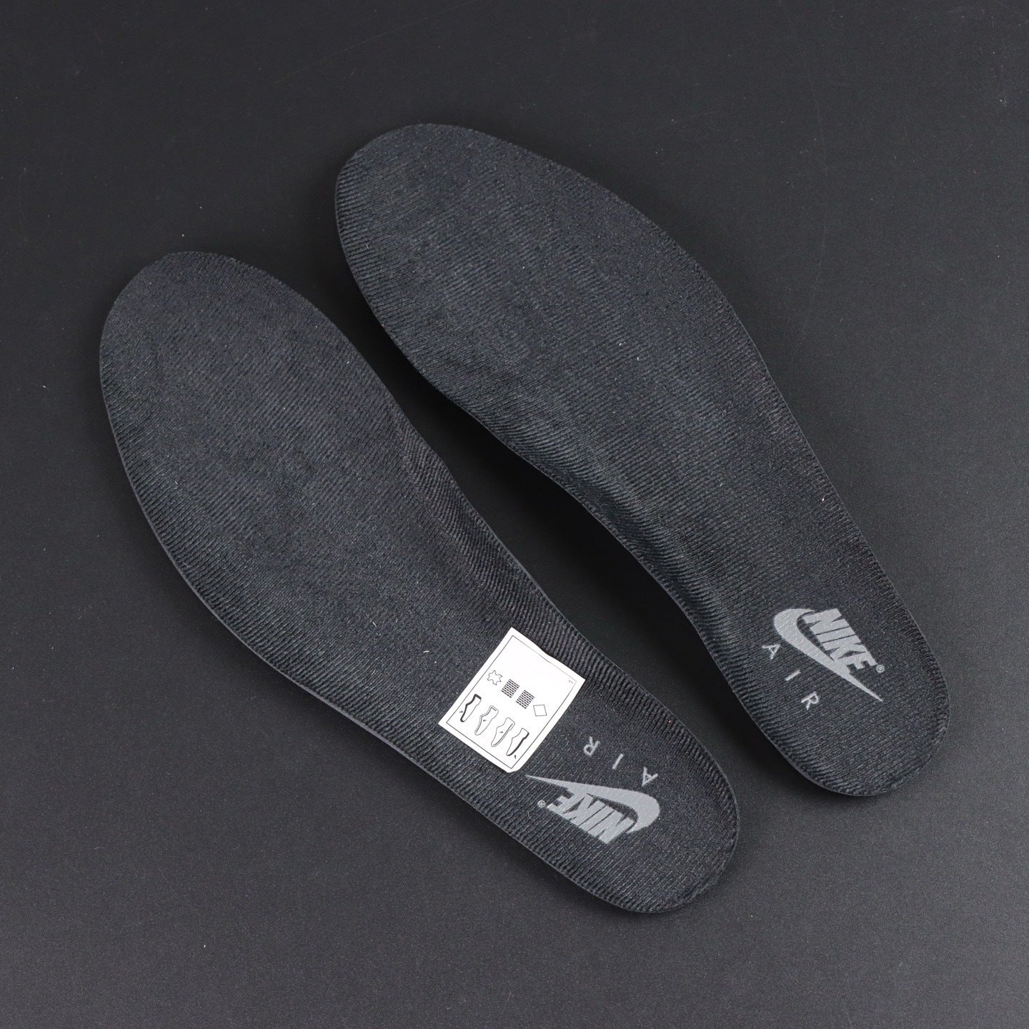 Air Jordan 4 Black Cat 2025