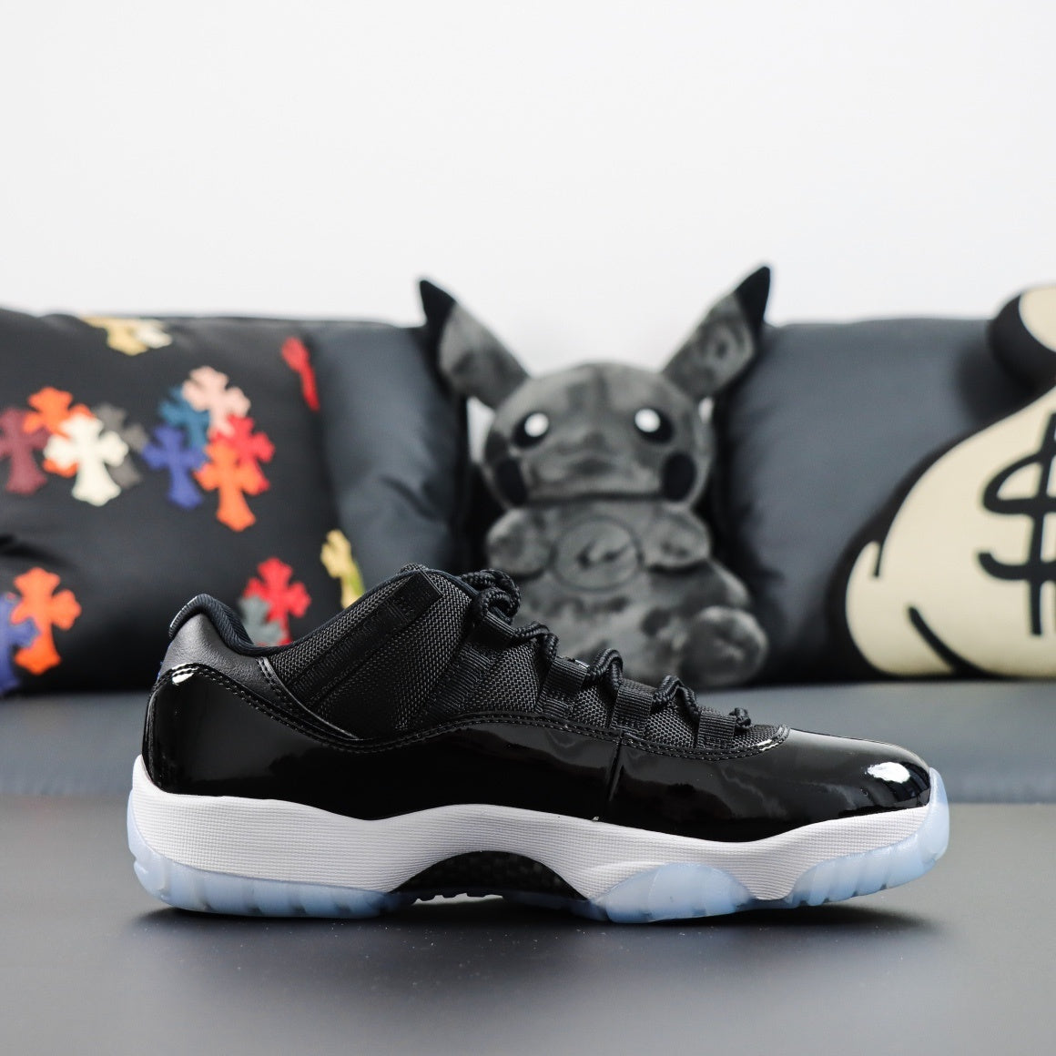 Air Jordan 11  Retro Low Space Jam