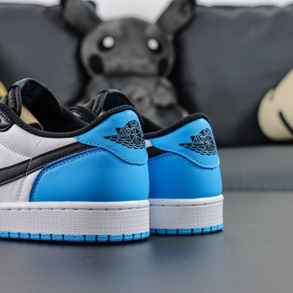 Air Jordan 1 Low OG Dark Powder Blue