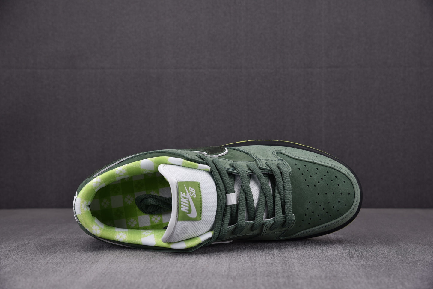 Nike SB Dunk Green Lobsters