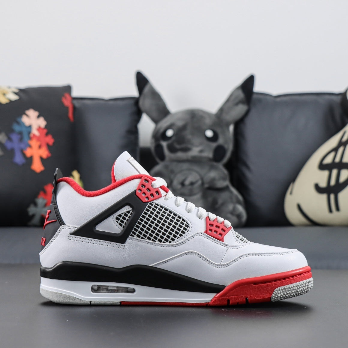 Air Jordan 4 Fire Red