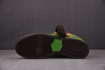 Nike SB Dunk De La Sol