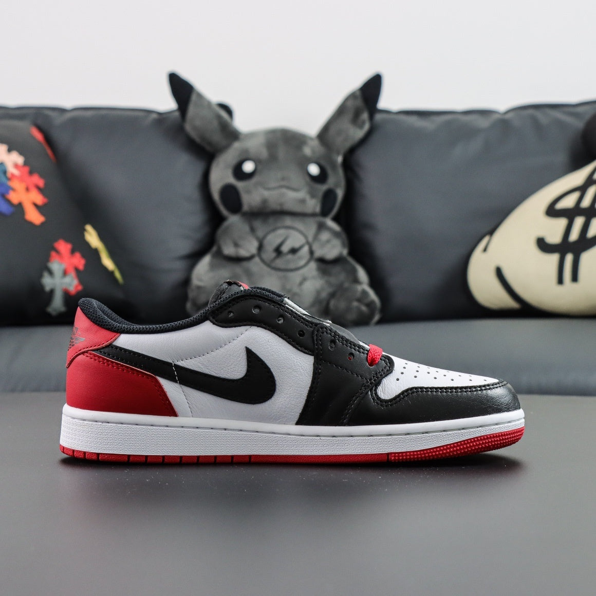 Air Jordan 1 Low OG Black Toe