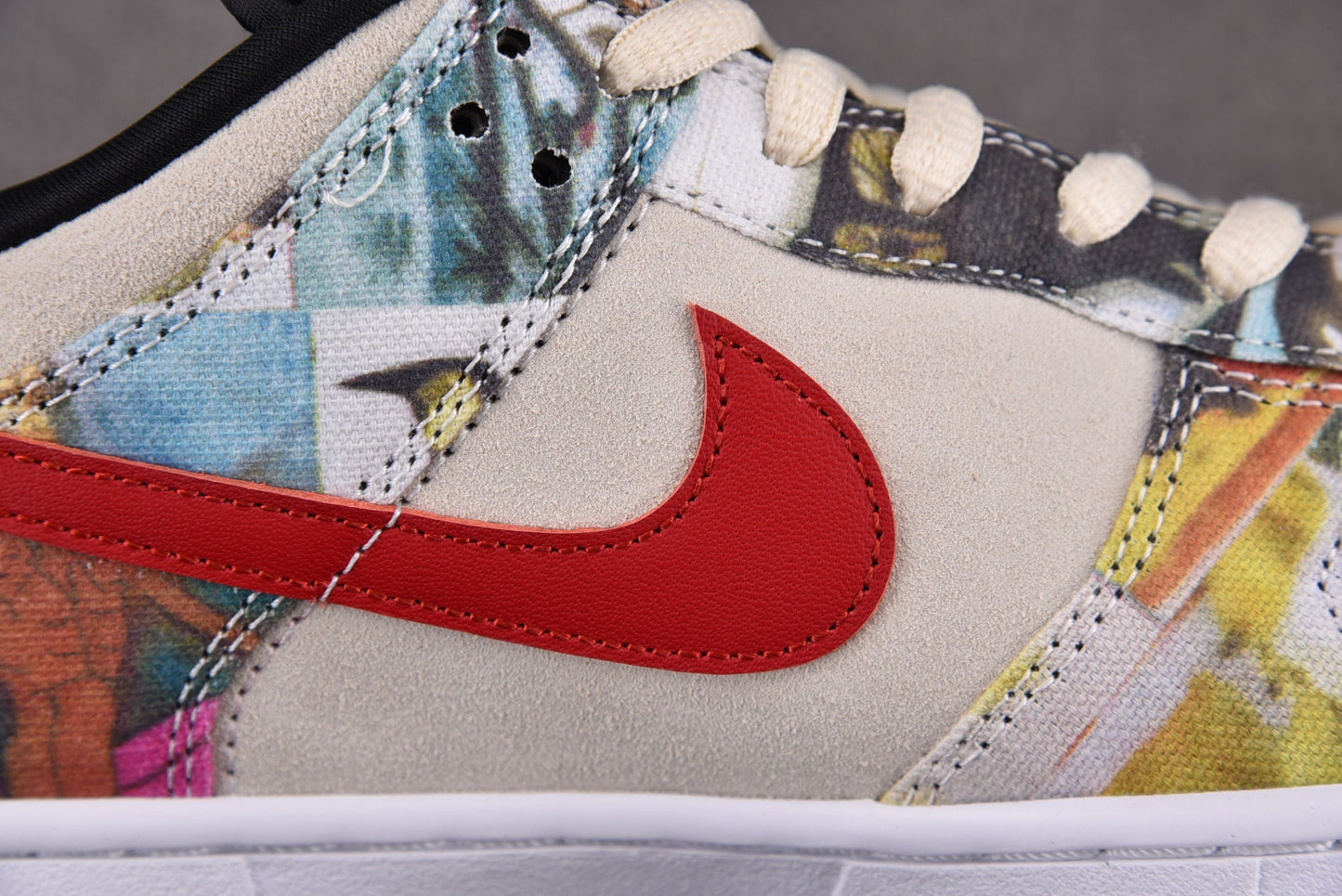 Nike SB Dunk SE Paris