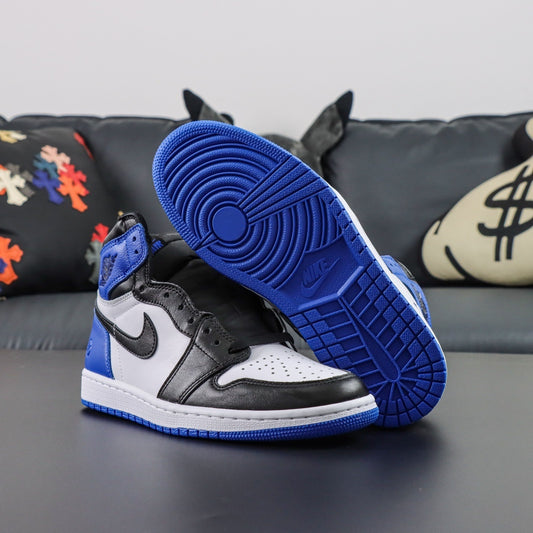 Air Jordan 1 Retro OG High Fragments
