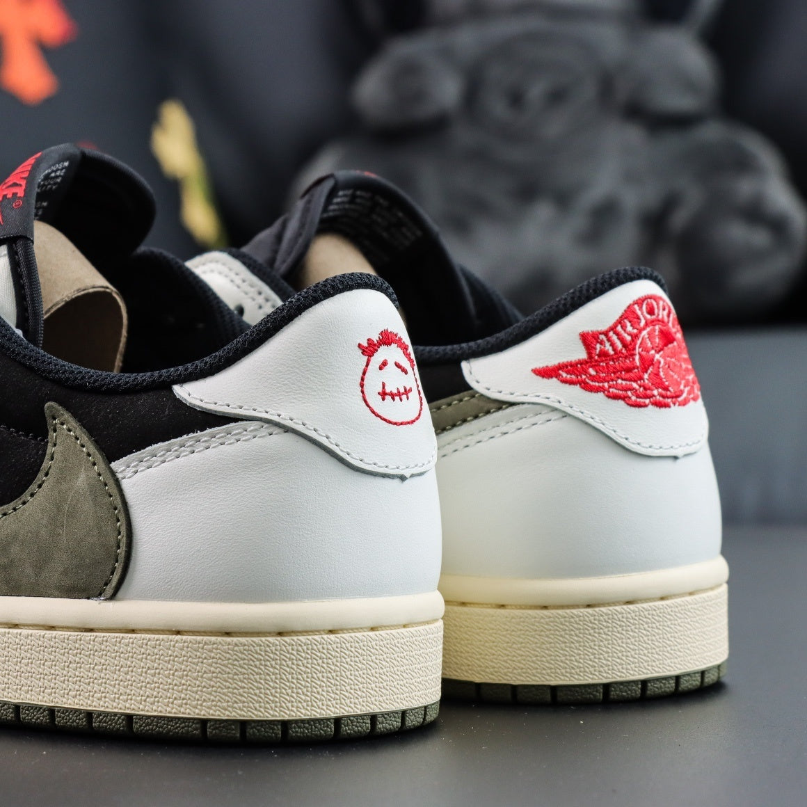 Travis Scott x Air Jordan 1 Low OG Reverse Olive
