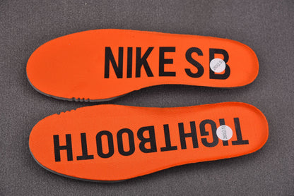 Nike SB Dunk x TIGHTBOOTH