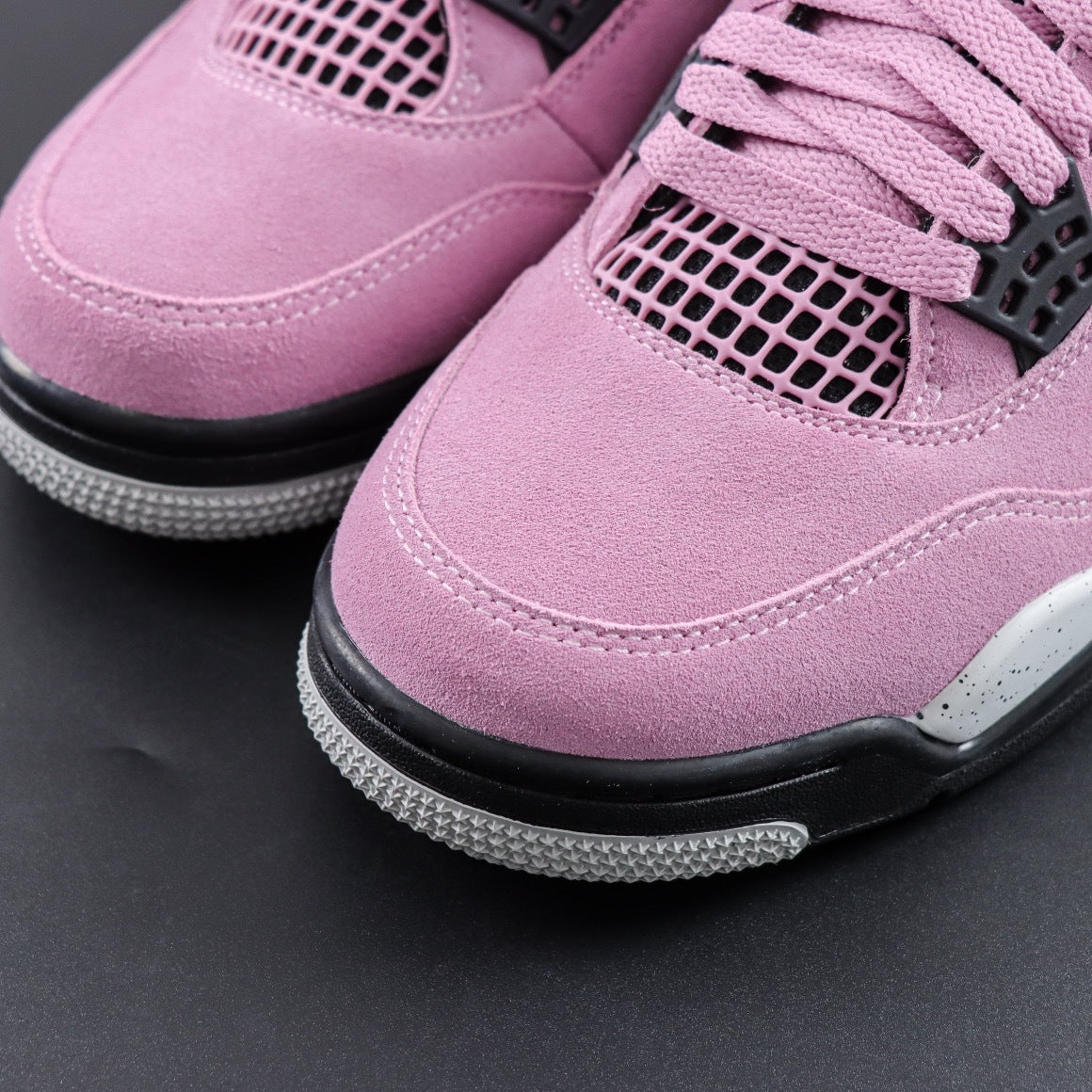 Air Jordan 4 Retro OG Orchid